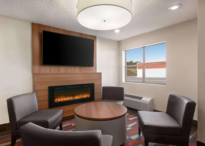 Microtel Inn & Suites By Wyndham